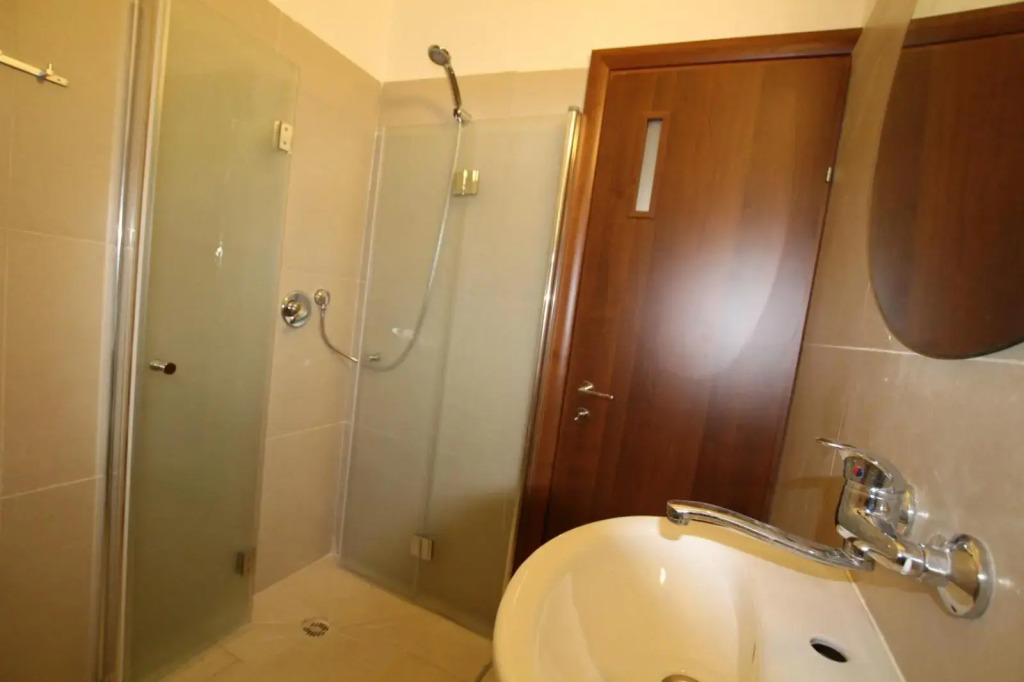 Isramax 3BR apartment near the sea.