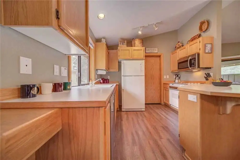 Coyote Lane 9