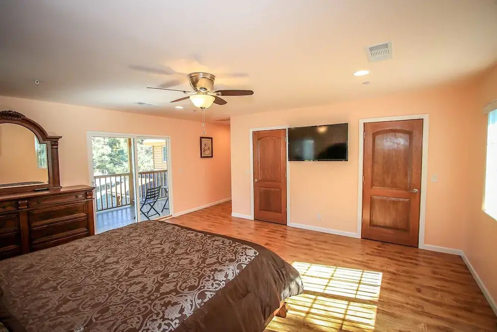 Kiki's Chalet-1548 by Big Bear Vacations