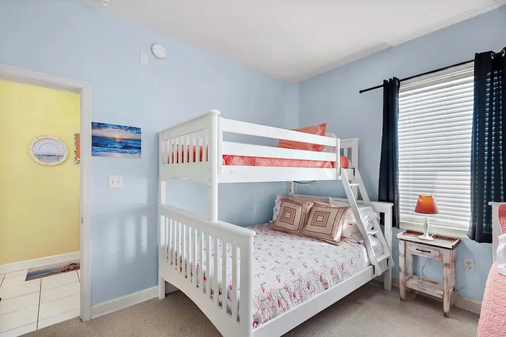 Maresol 310 Bayfront 3BR Condo, Sunset Views, Jetted Tub & Pool