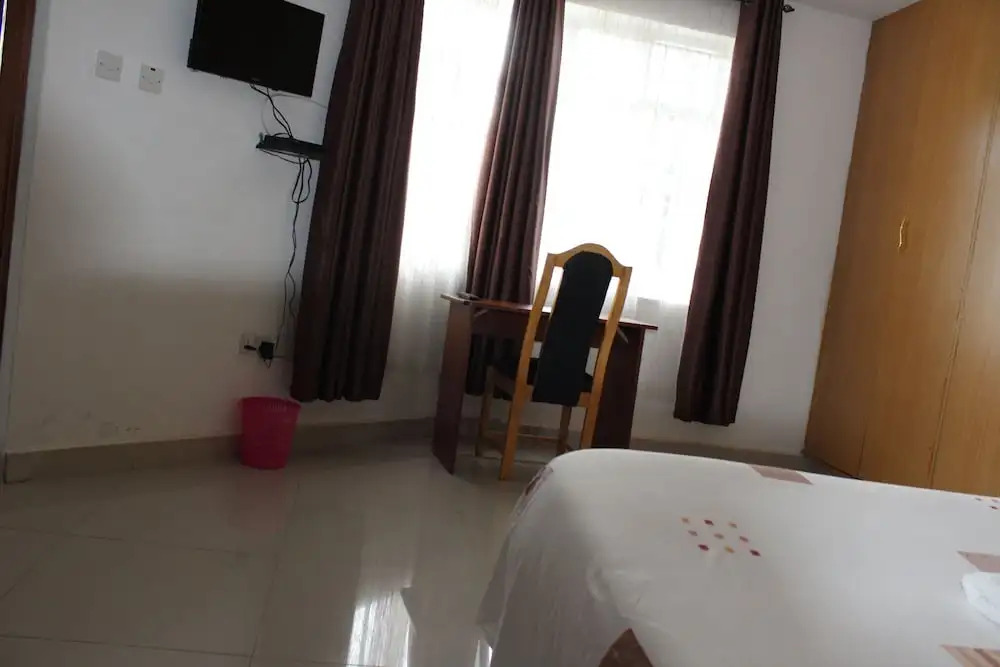 Salient Home Stay