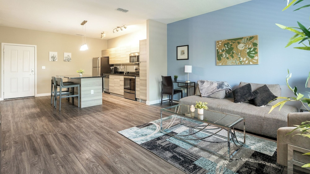 Landing Amazing 1bd, Gym, Yoga Studio