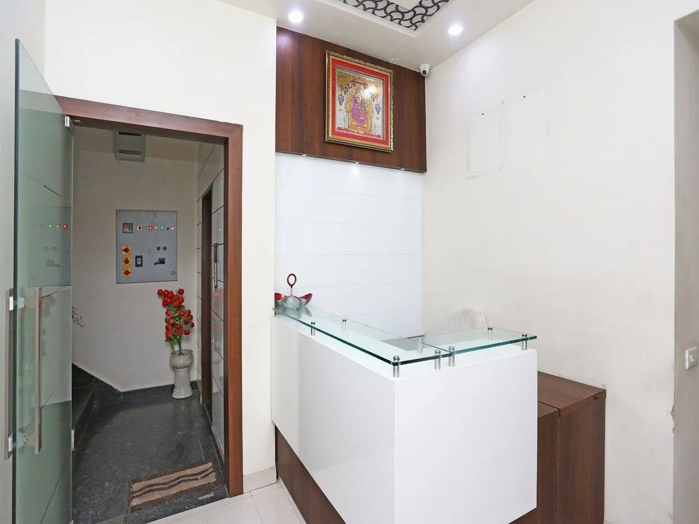 OYO 17280 Hotel Shivaay
