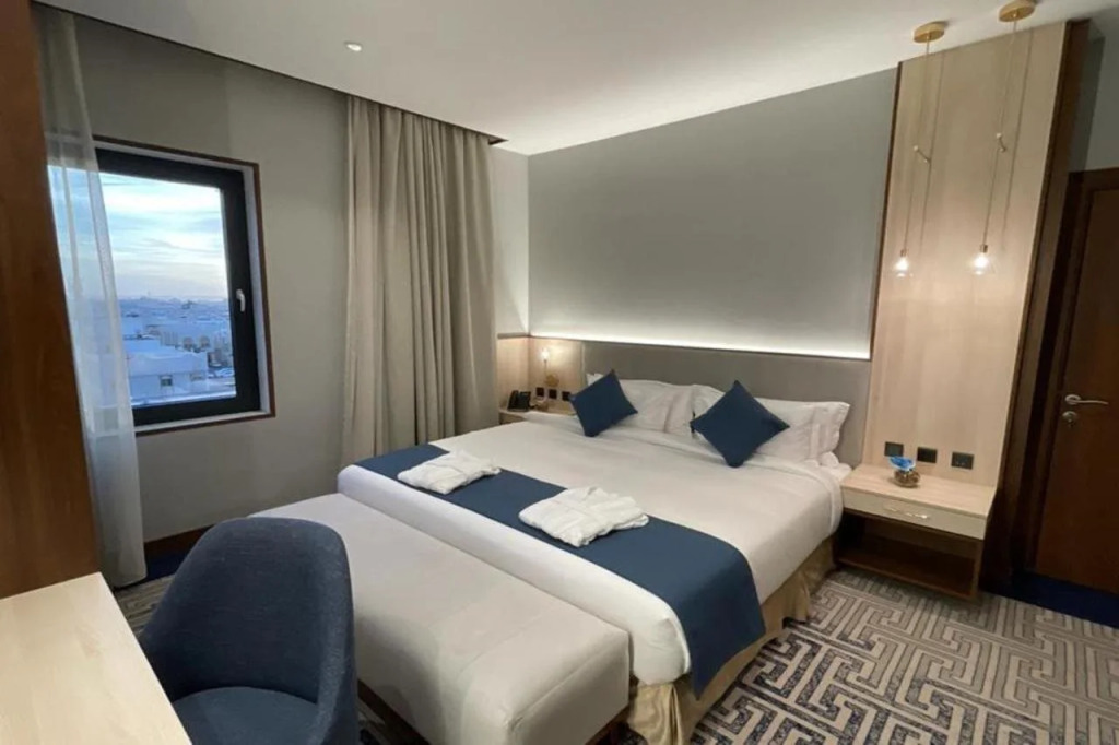 Five seasons Hotel & Spa