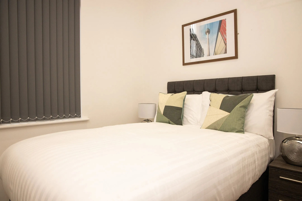 Lord Street Apartments By Happy Days