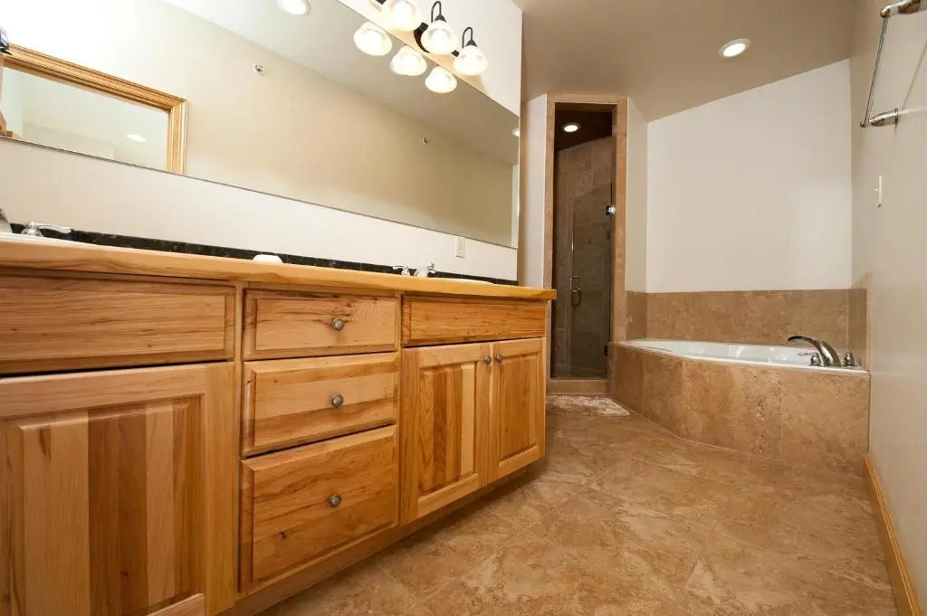 Crimson Cliffs Unit 55