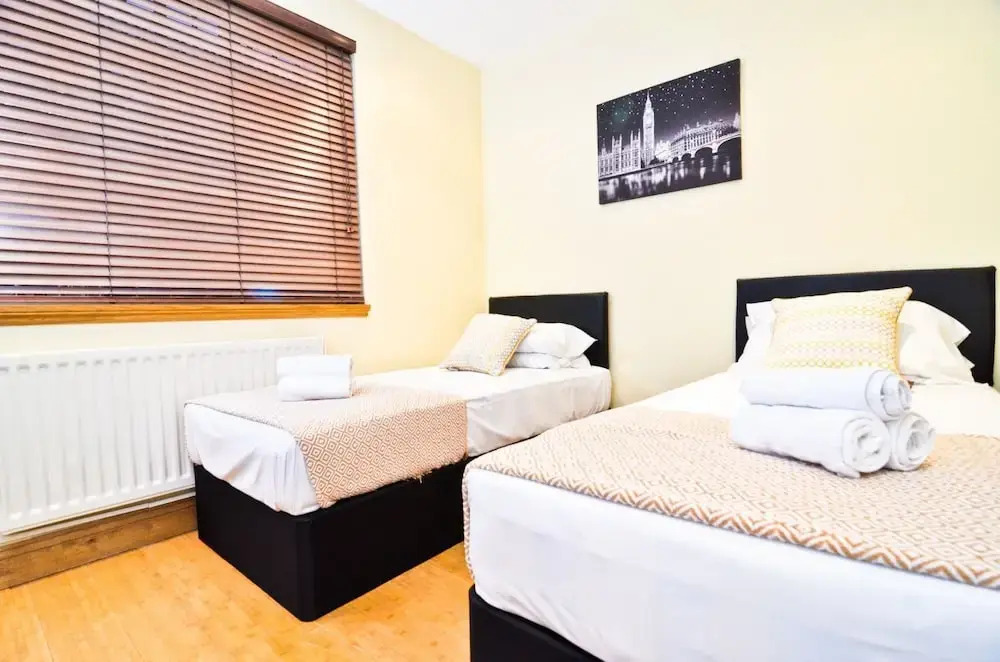 Thames View House Surrey Quays
