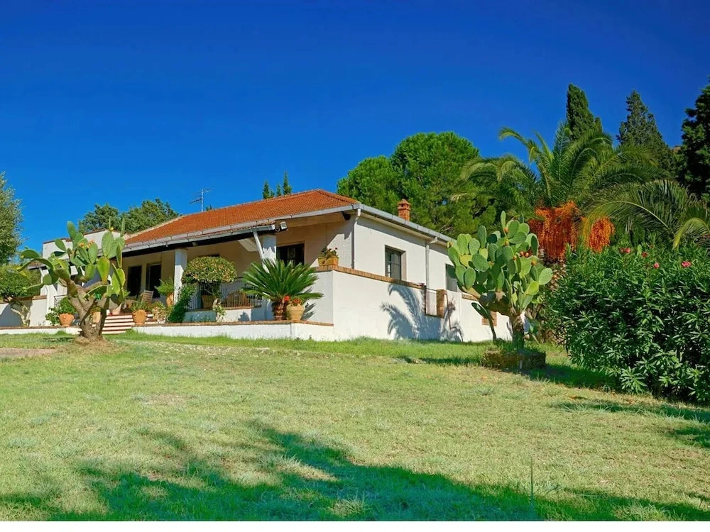 Villa with 4 Bedrooms in Catuté, with Wonderful Sea View, Private Pool, Enclosed Garden - 2 Km From the Beach