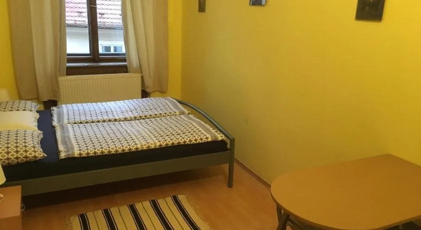 Hostel EMMA