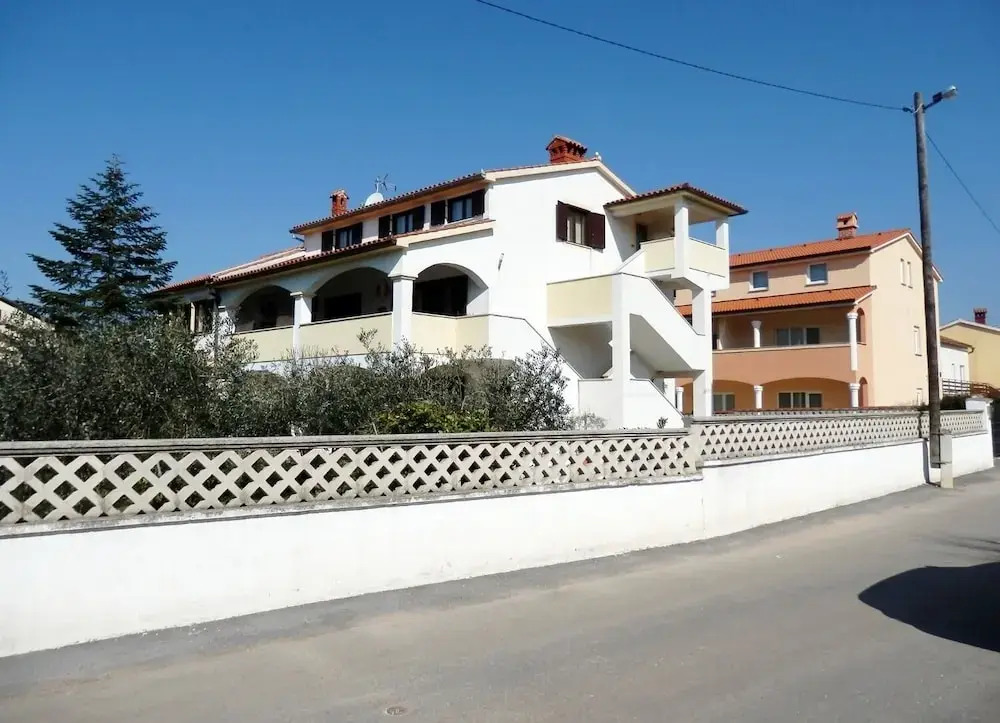 Apartments Med