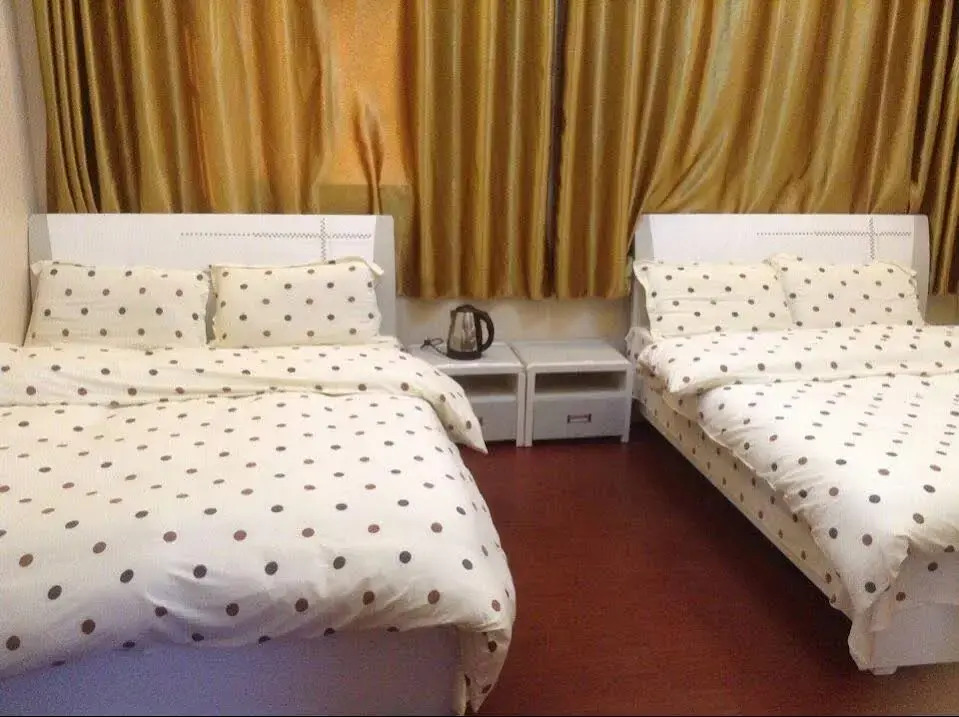 Zhouzhuang Huayuxuan Inn