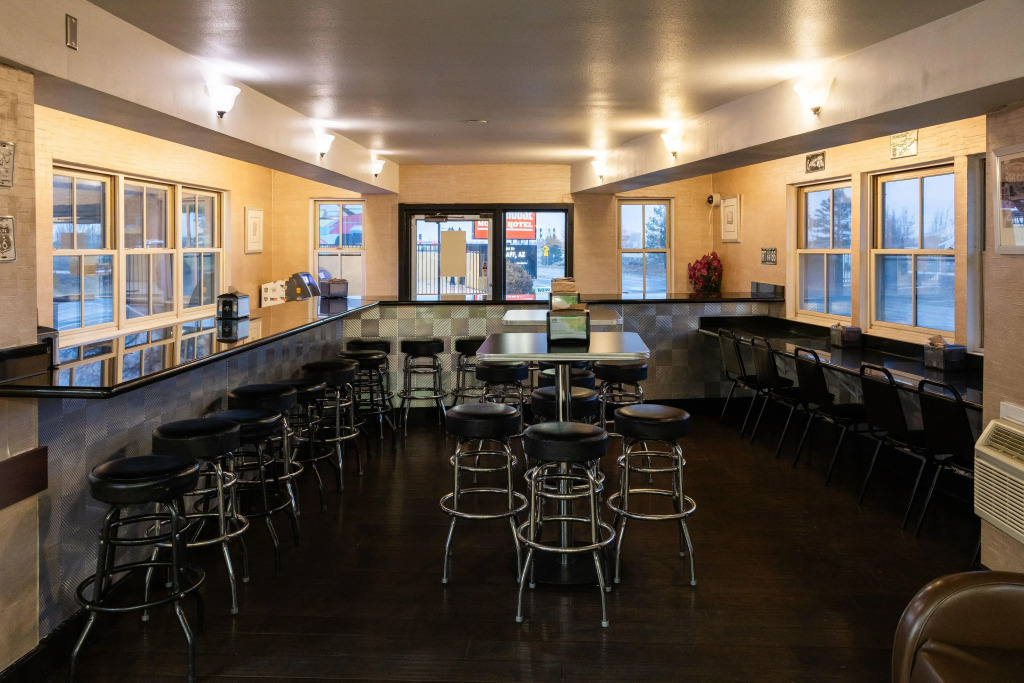 Kings House Motor Hotel, a Dazzler Select by Wyndham