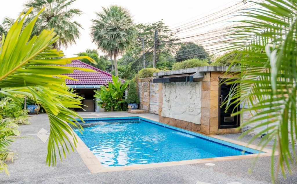 Tananza Resort and Homestay Phuket