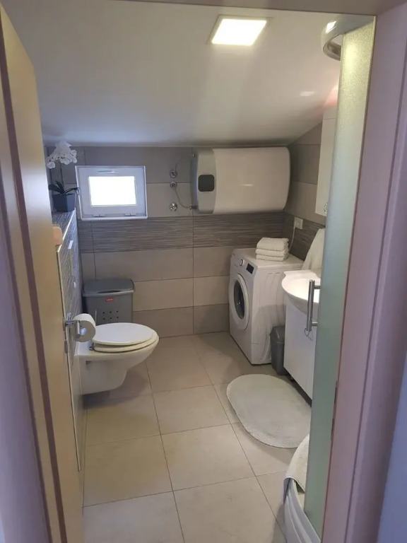 Apartment Doni