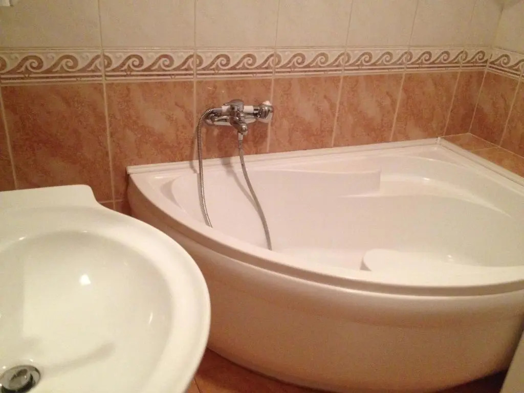 Kristaly Apartman