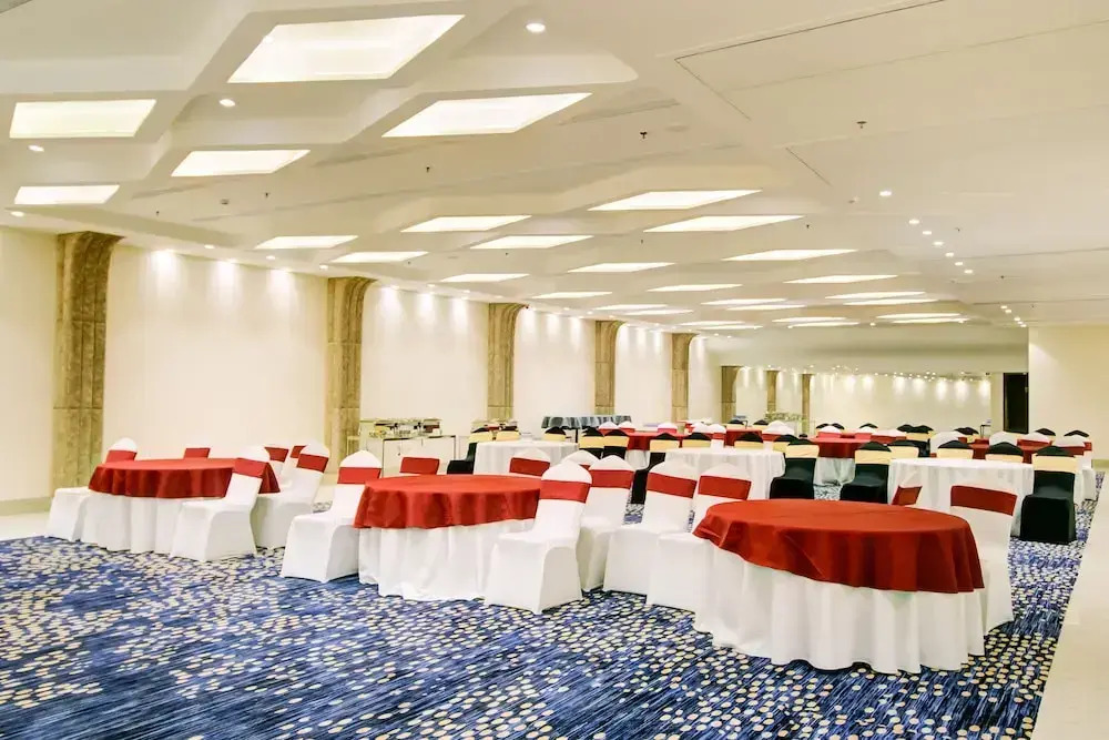 Cygnett Collection K K Hotel