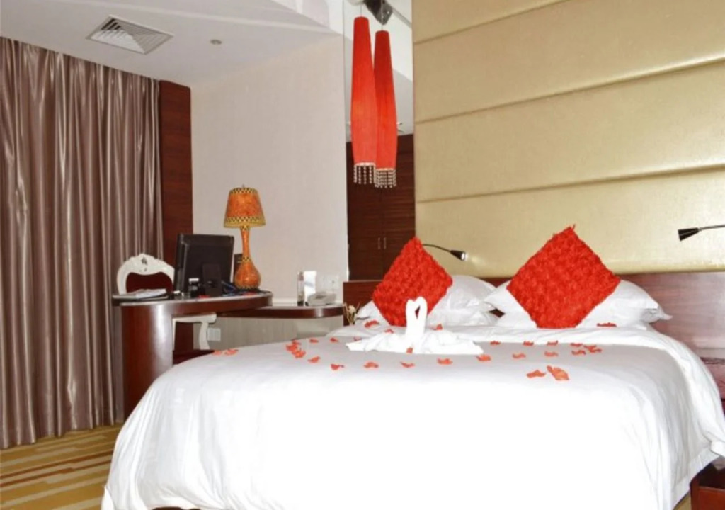 Huangma Holiday Hotel