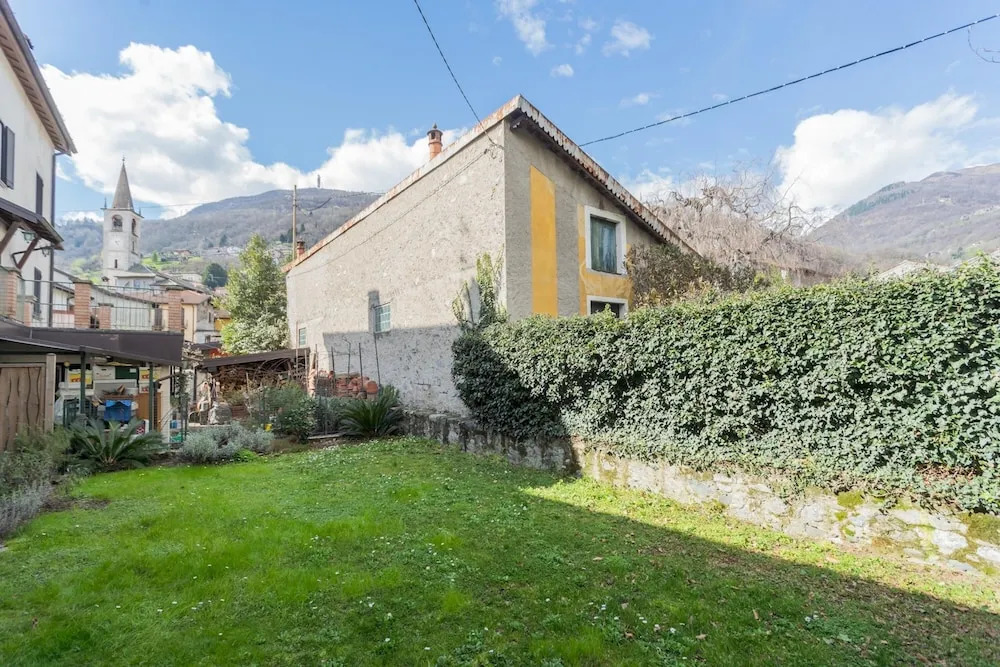 Ponente Garden in Gravedona