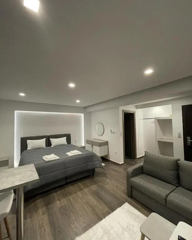 Varvitsiotis Studios