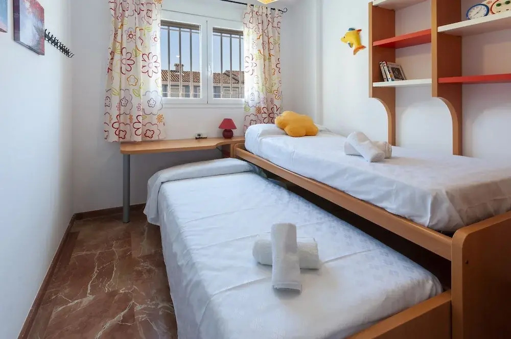 Golden in Gandia With 3 Bedrooms and 3 Bathrooms