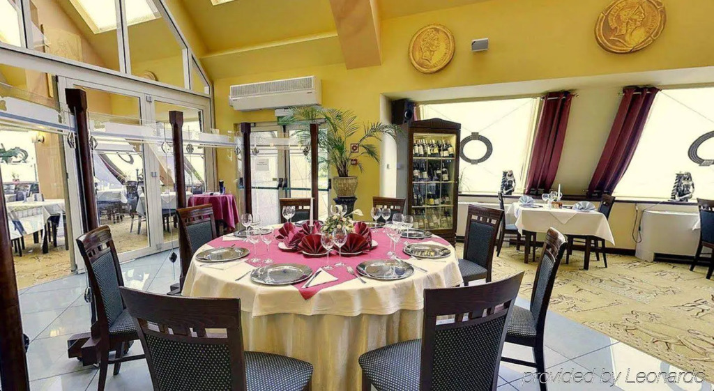Piramida Park Hotel & Wellness