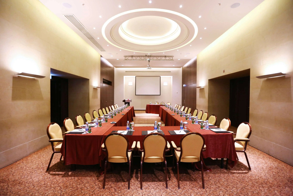 Ramada Plaza by Wyndham Beirut Raouche