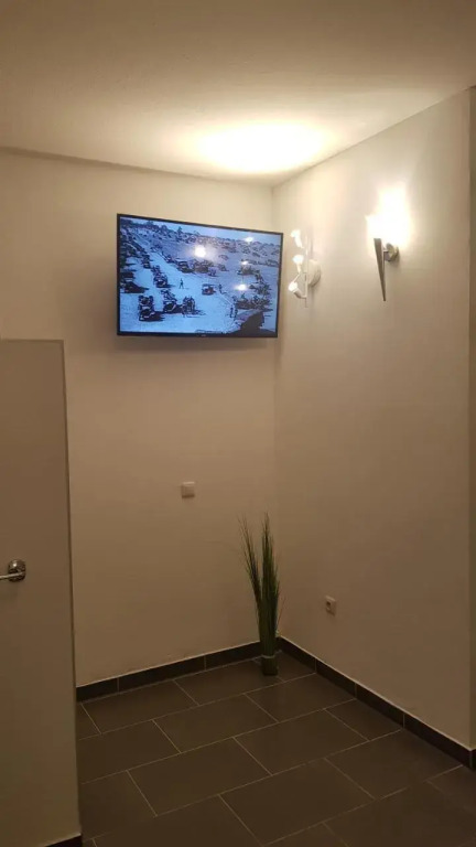 Motel 105
