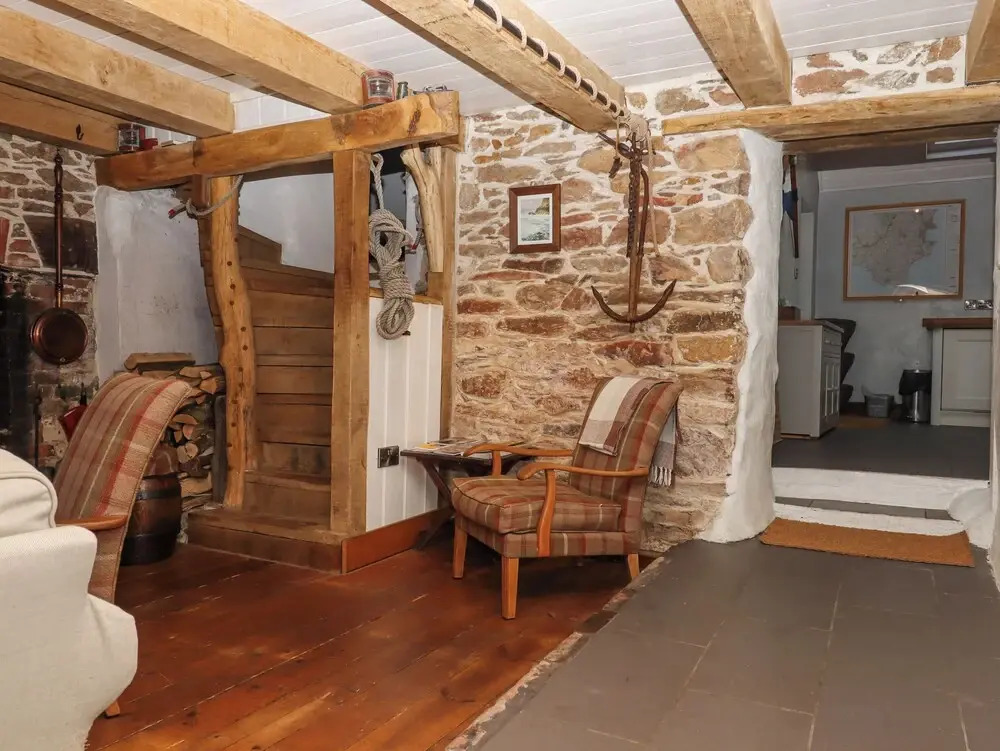 Alpha Cottage