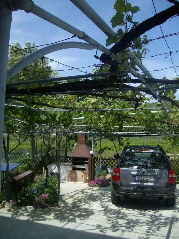 Ruža - Peaceful Area & Parking - SA3