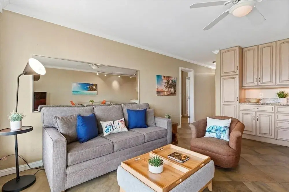 Nani Kai Hale 604 1 Bedroom Condo