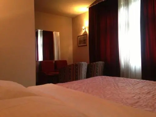 Damjan Hotel