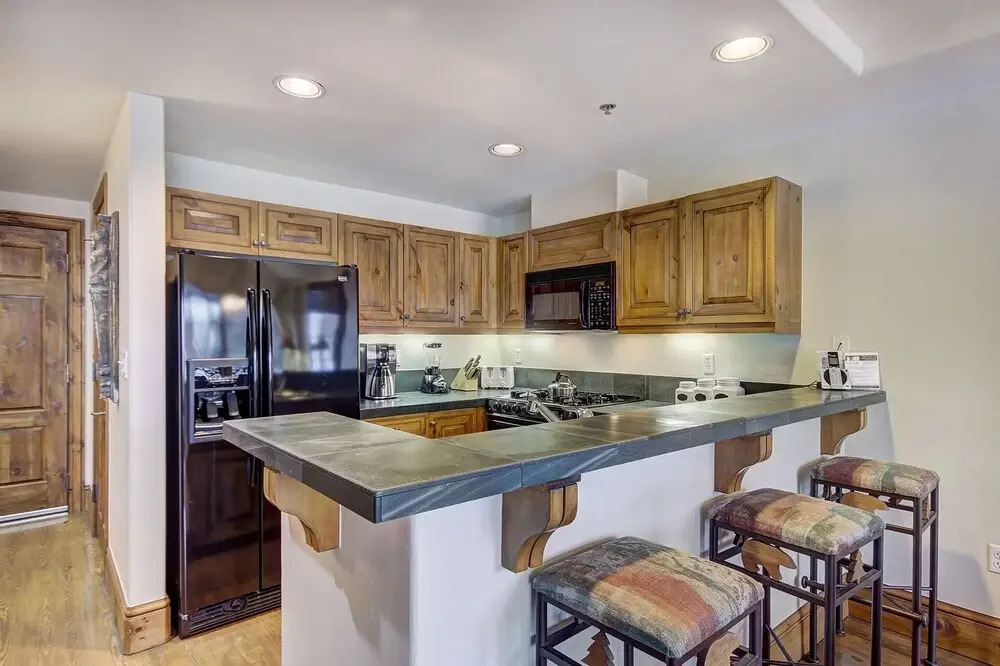 1BR Plus Den, Heart of Beaver Creek Village