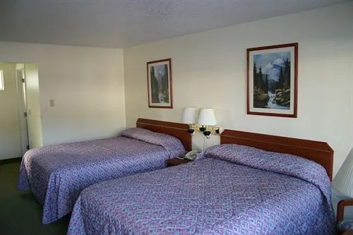 Northwoods Inn