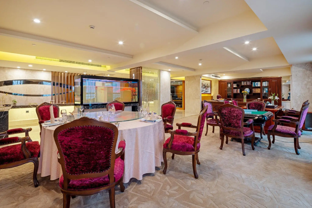 Garden View Hotel