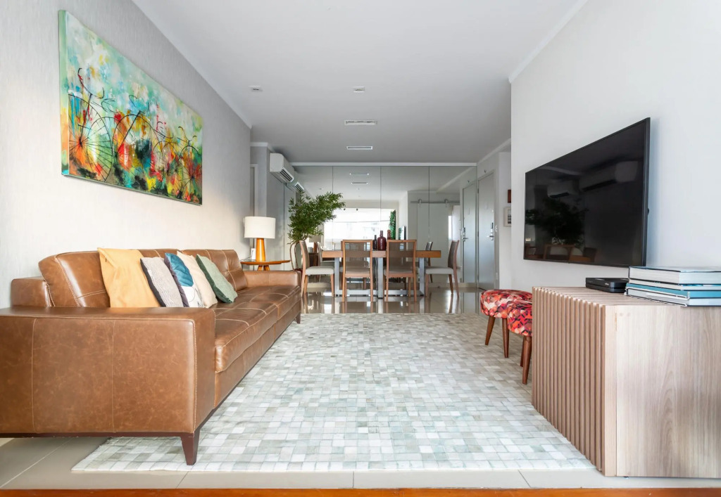 Pineapples FLAMB903 | Barra da Tijuca sleeps 6