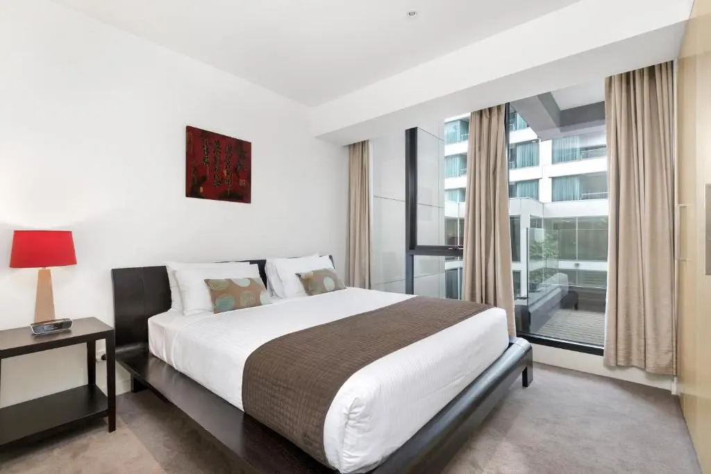 Edgewater 108