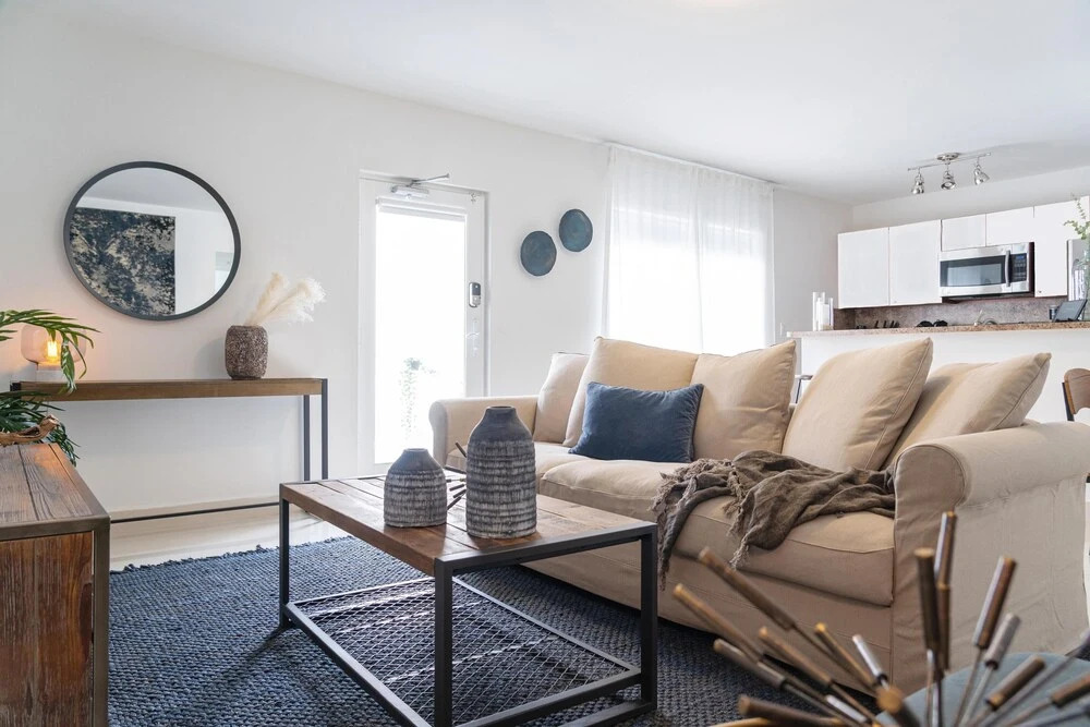 JURNY Miami Beach Apartments