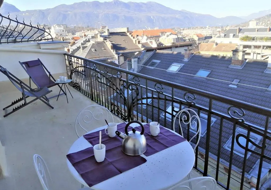 Le Riviera Lodge - Magnifique studio de 35m2 avec terrasse panoramique et garage privatif