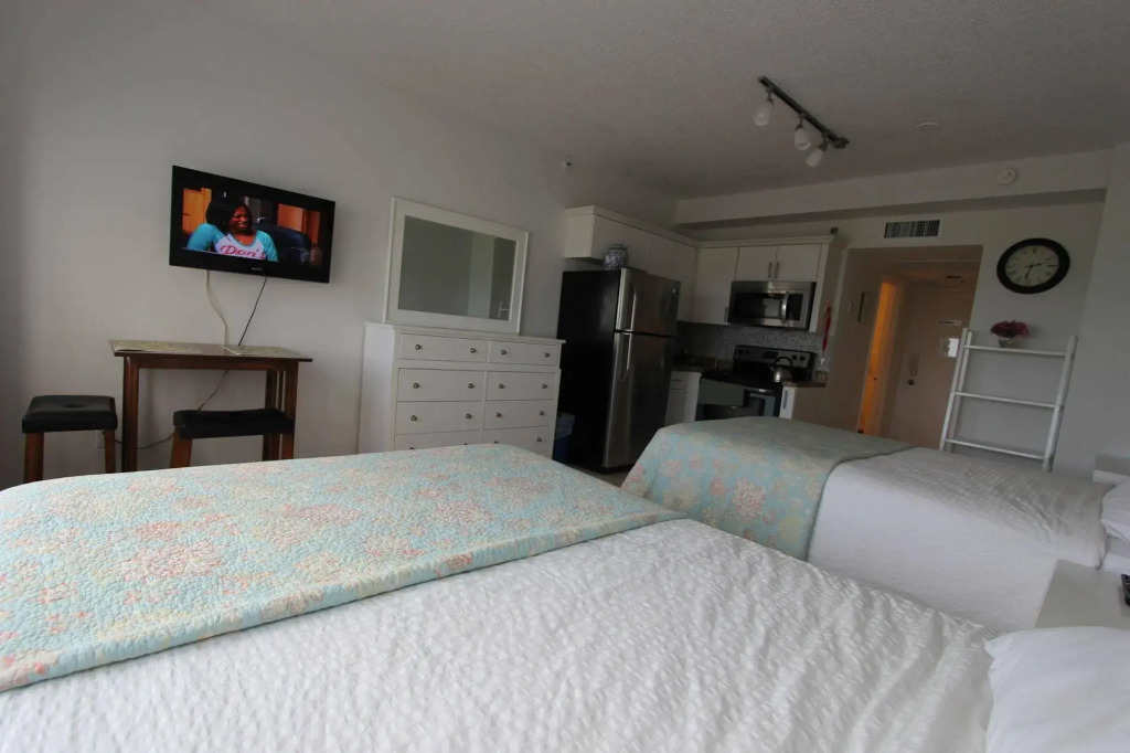 Private Apartments at the Casablanca