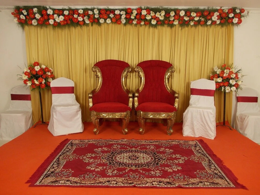 OYO 9677 Hotel Surya