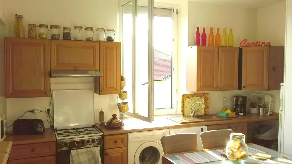 T3 55m2 & Garage, proche Saône, et 5 min Vieux Lyon via Metro D