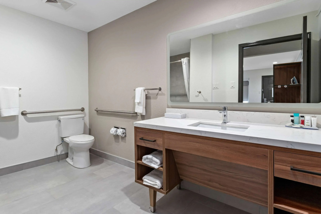 Hawthorn Extended Stay by Wyndham Port Arthur