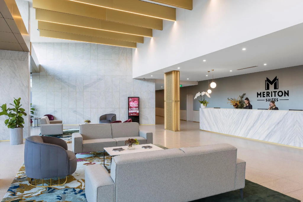 Meriton Suites Sydney Airport