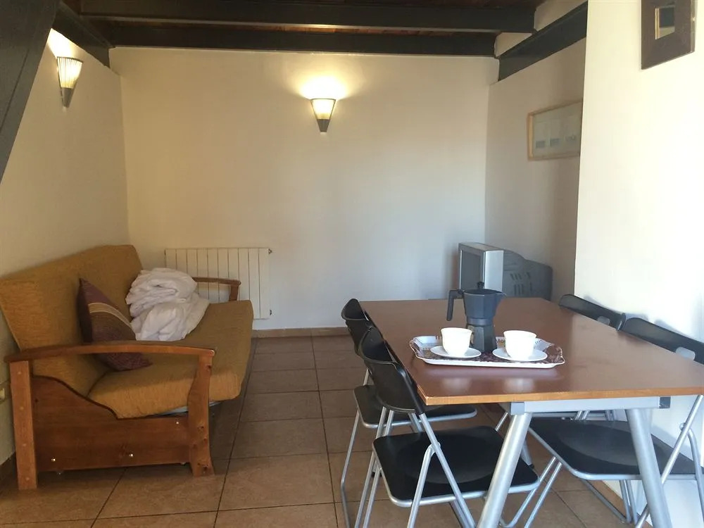 Apartamentos Puerta Real