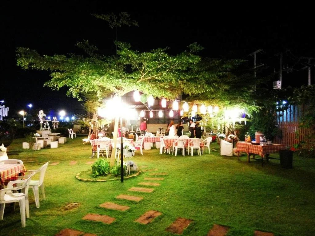 Samui Lakeside Hostel - Adults Only
