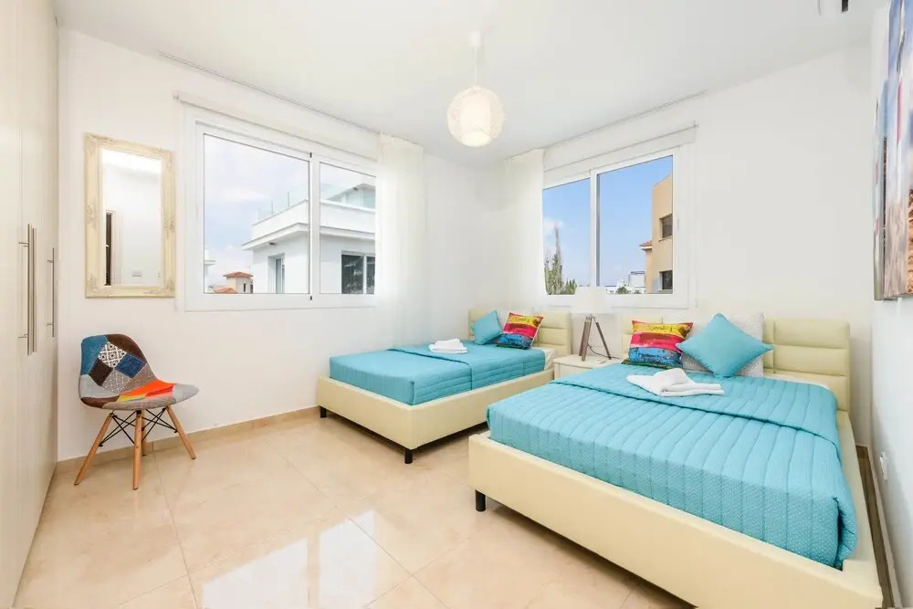 Green Bay Villa No 16