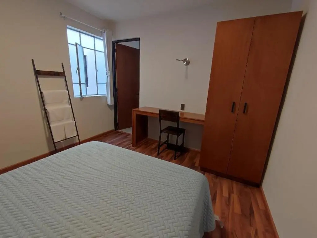El salto de Camela Hostal