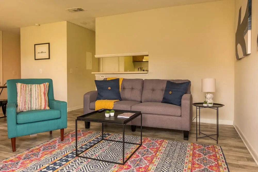 2 BR Apt in Windy Hill near beach by Frontdesk