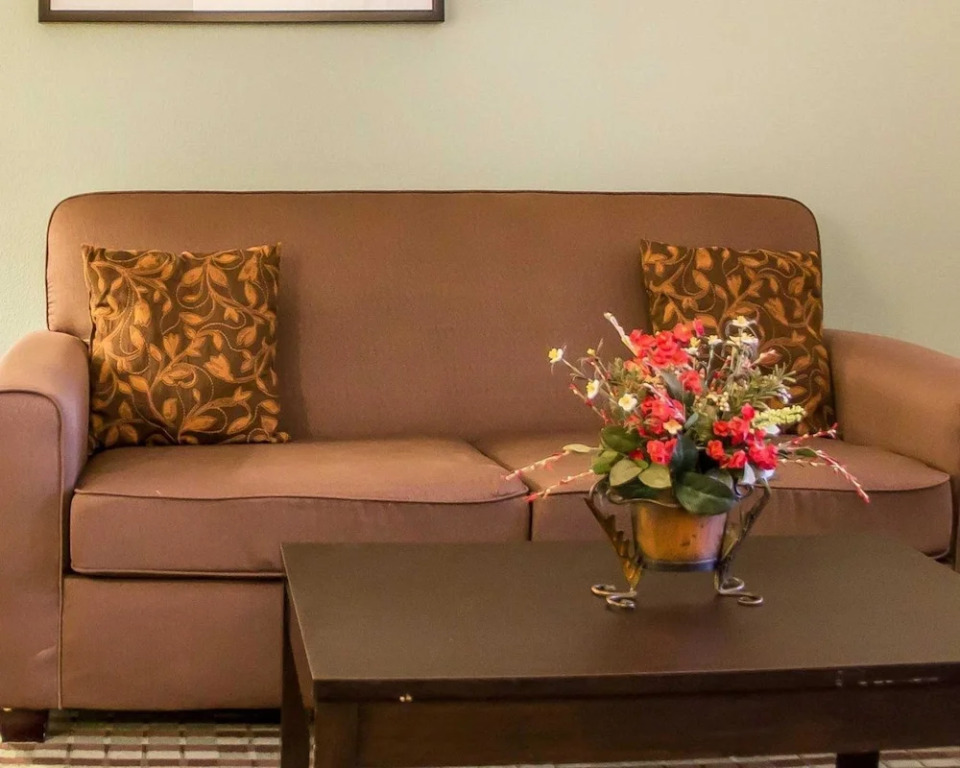 Comfort Inn & Suites