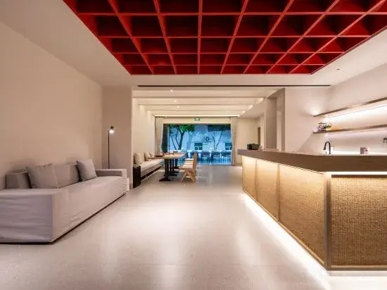 Hometown Lanyue Homestay (Shenzhen Jiaochangwei Seaside Plaza)(故里揽月民宿（深圳较场尾海滨广场店）)